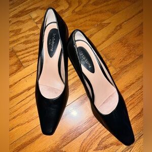 Liz Claiborne Flex Pumps Brand New Never Worn!